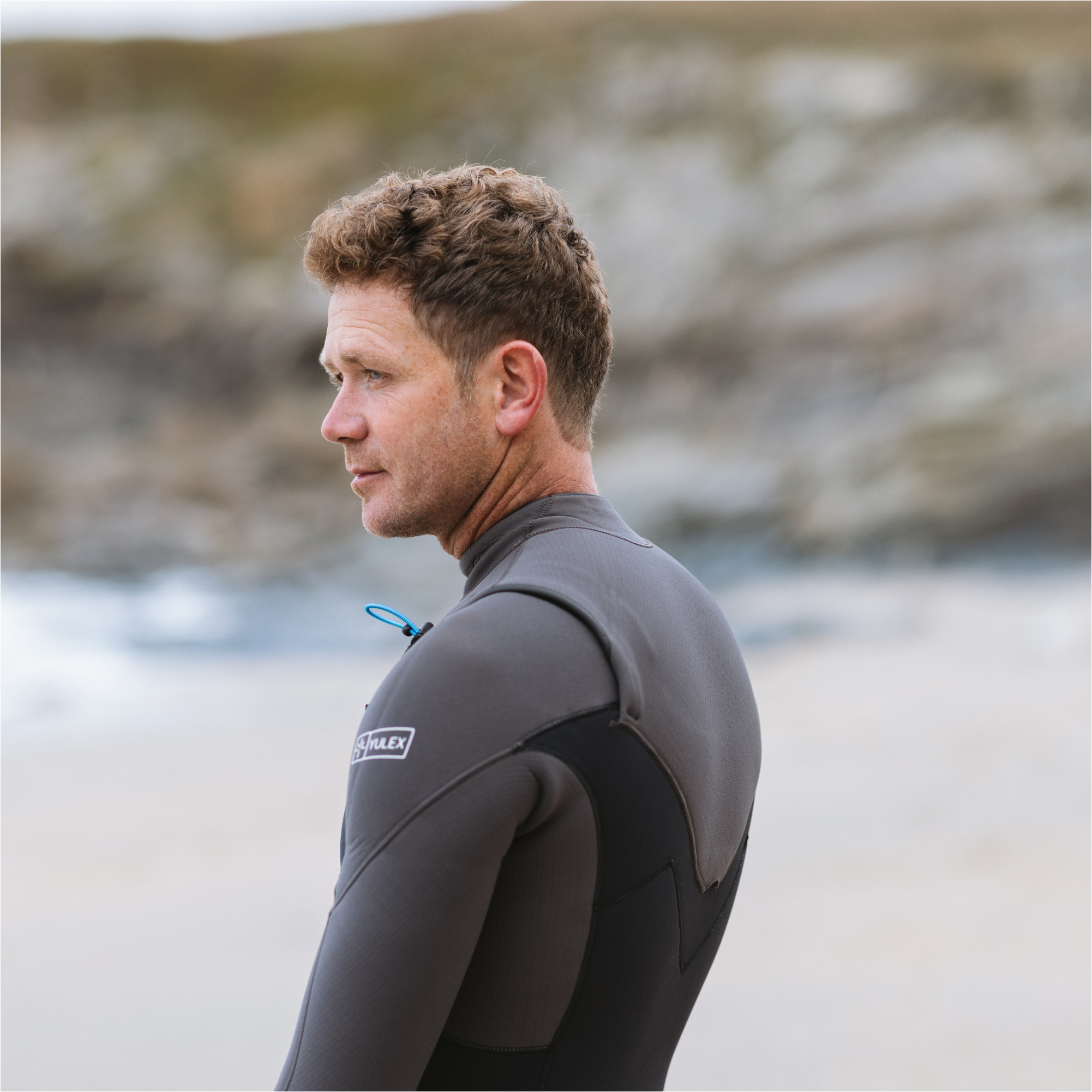 2025 Gul Mens Yulex Flexor 5/4mm Chest Zip Wetsuit FX1221-BKGY - Black / Grey